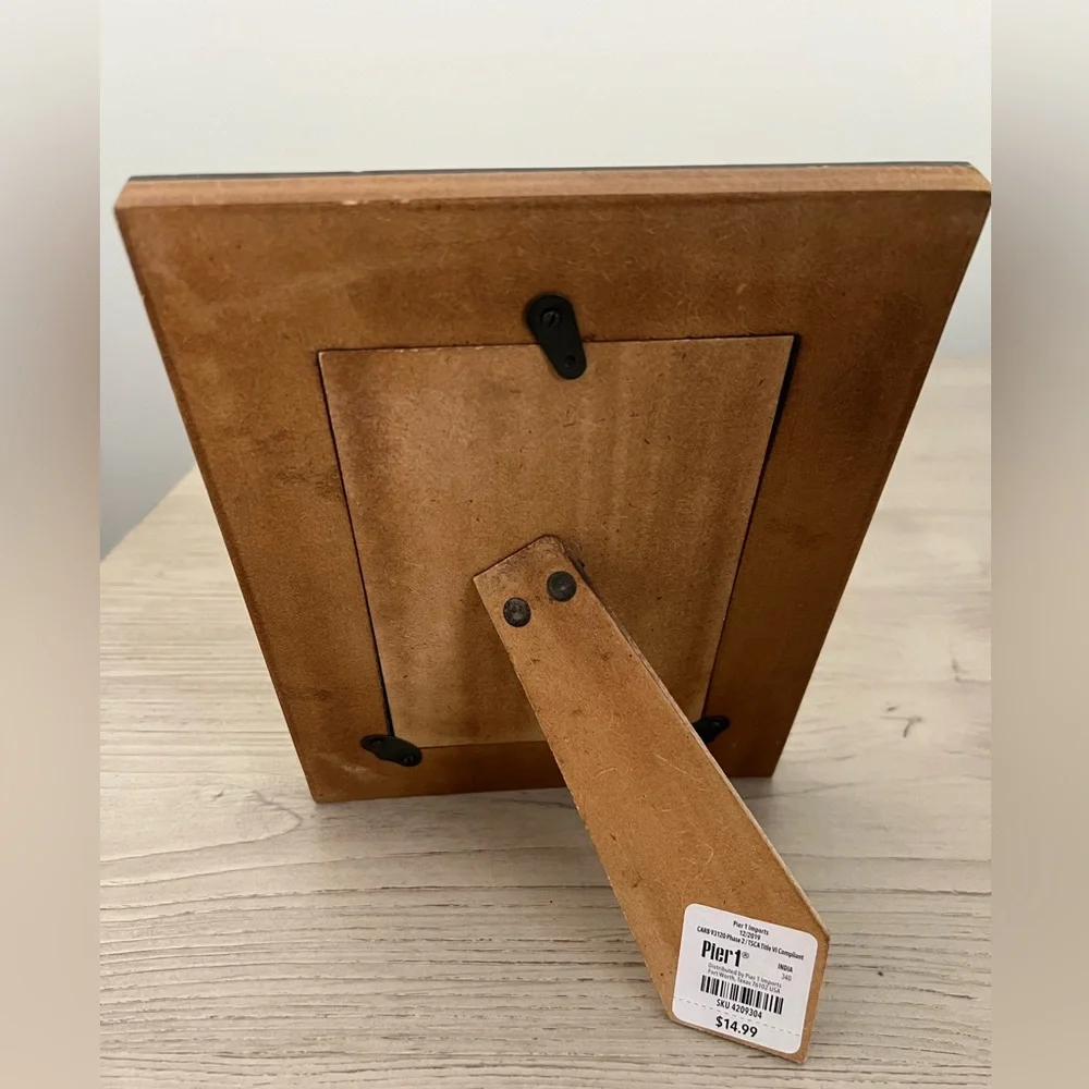 Pier 1 4”x6” Picture Frame